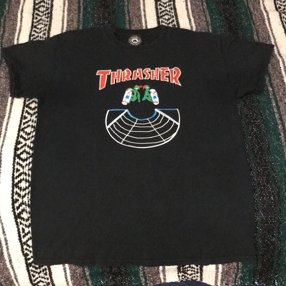 thrasher doubles tee